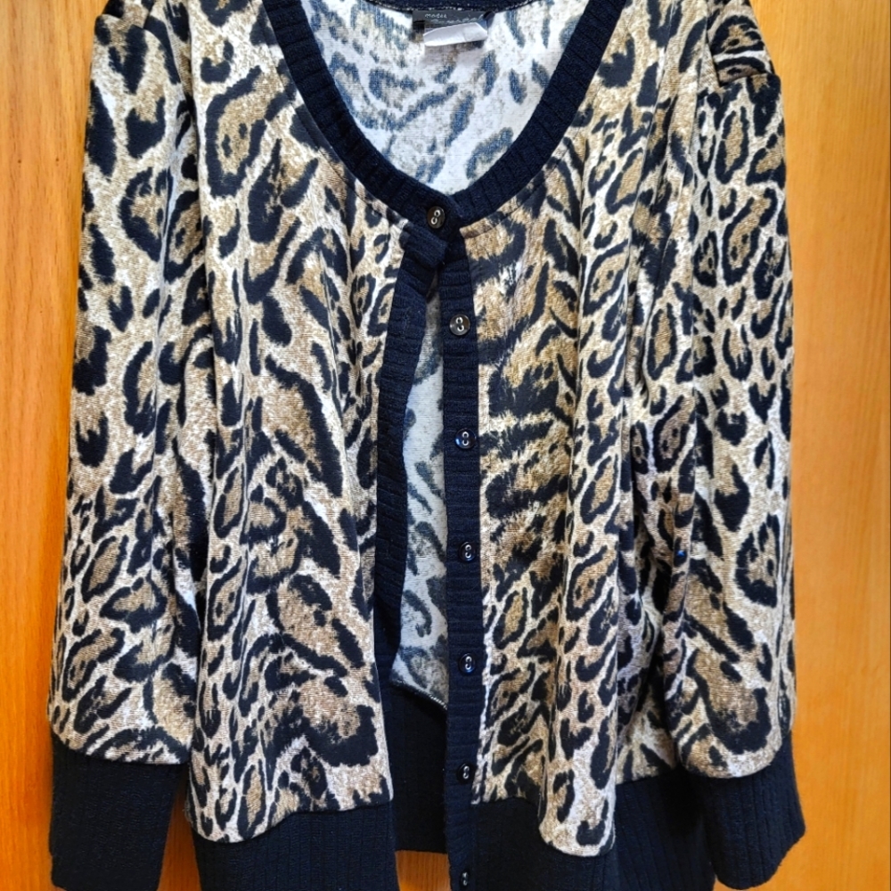 Beautiful Sweater/Jacket by Modes Crystal  Fashion,  Size 1x